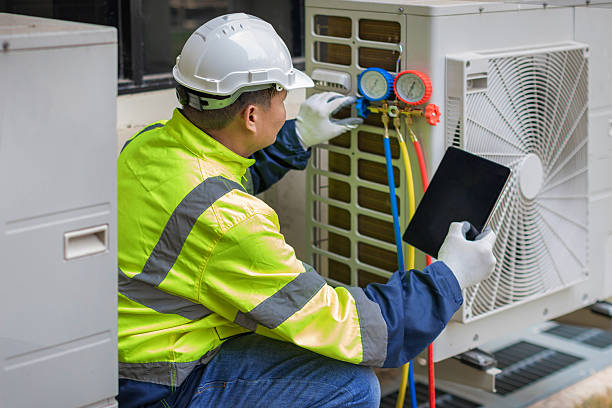 Professional Hvac technician working in Ridgefield Park, NJ